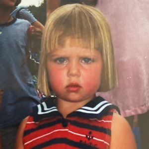 Meet your Posher, Chloe